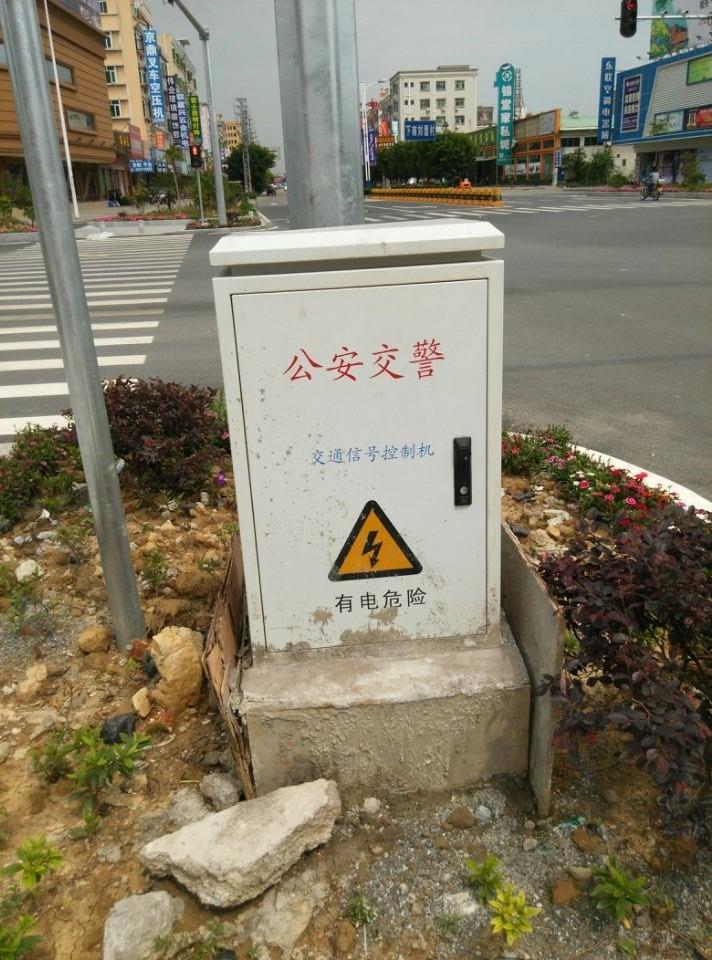 惠州大亞灣交通信號燈，交通紅綠燈安裝案例